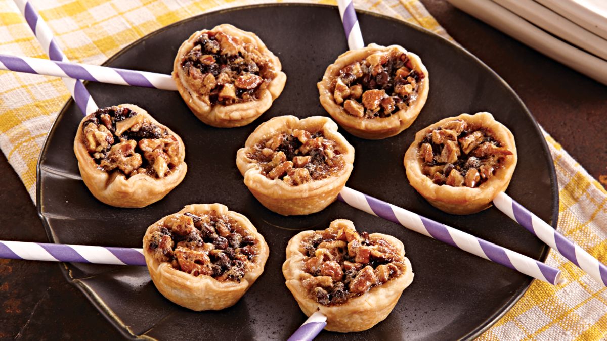 Chocolate Chip Pecan Pie Pops