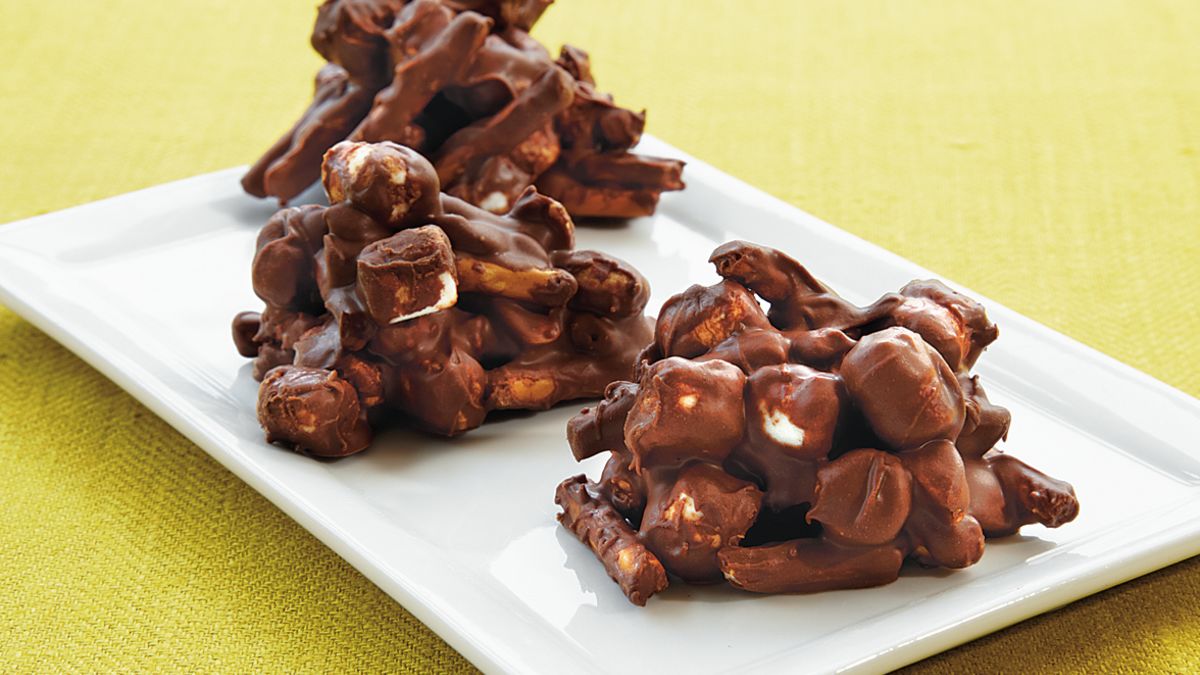 Chocolate-Peanut Butter Haystacks