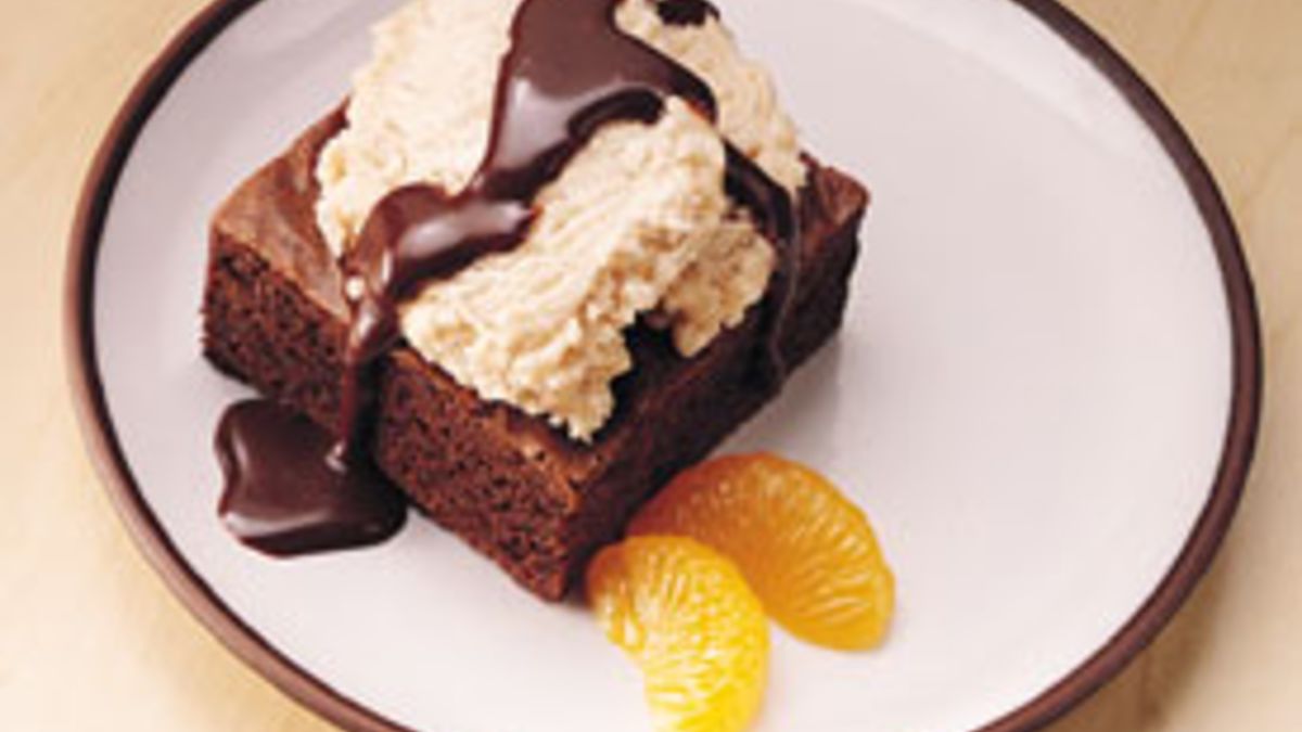 Cinnamon Brownie Sundaes