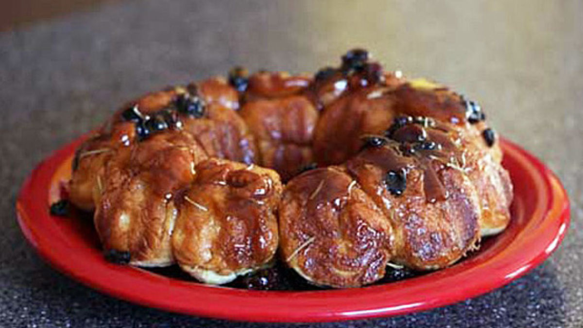 Rosemary Raisin Monkey Bread