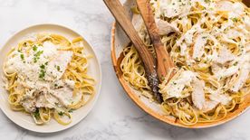 How to Make Copycat Olive Garden™ Chicken Alfredo Video