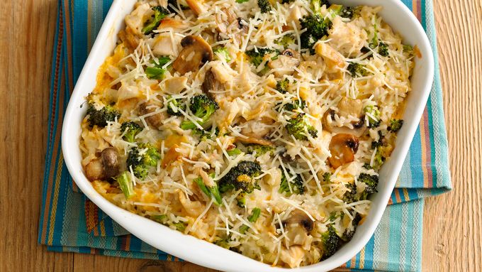 How to Make Cheesy Chicken, Broccoli and Rice Casserole Video