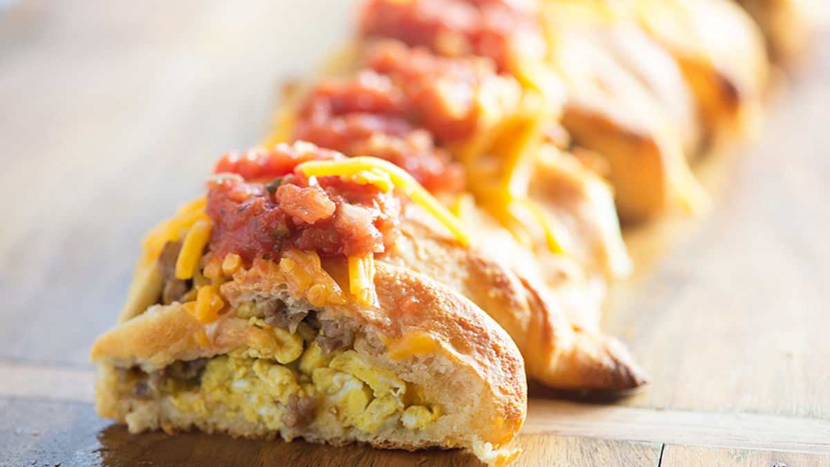 Tex-Mex Breakfast Braid