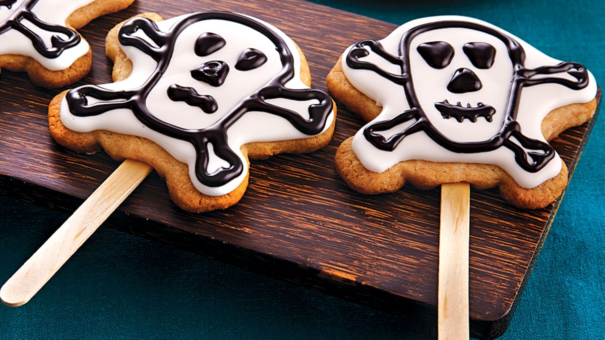 Skull and Crossbones Cookie Pops