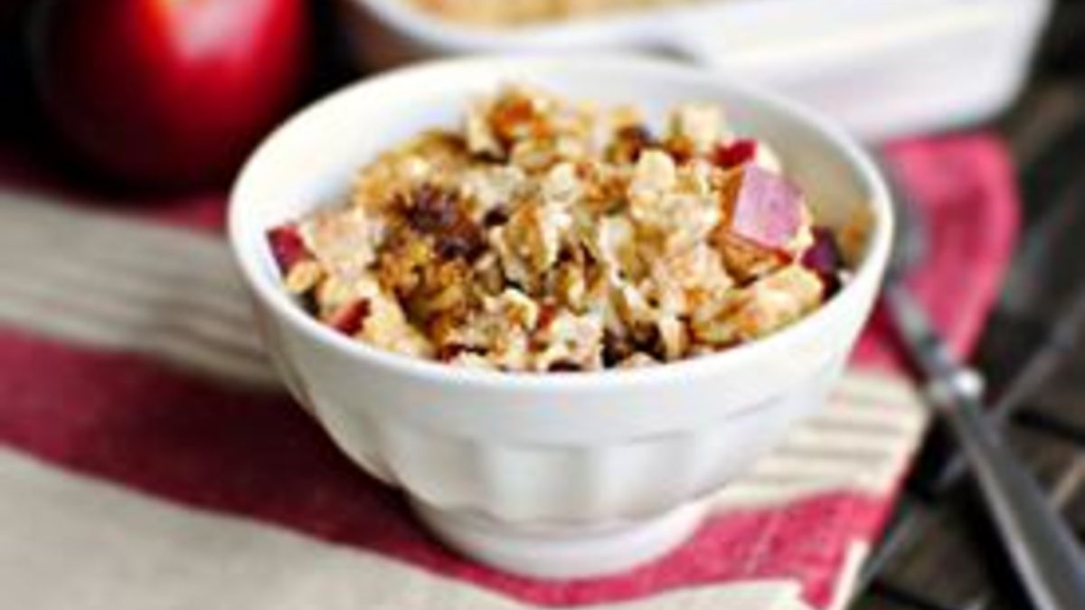 Baked Apple Cinnamon Oatmeal