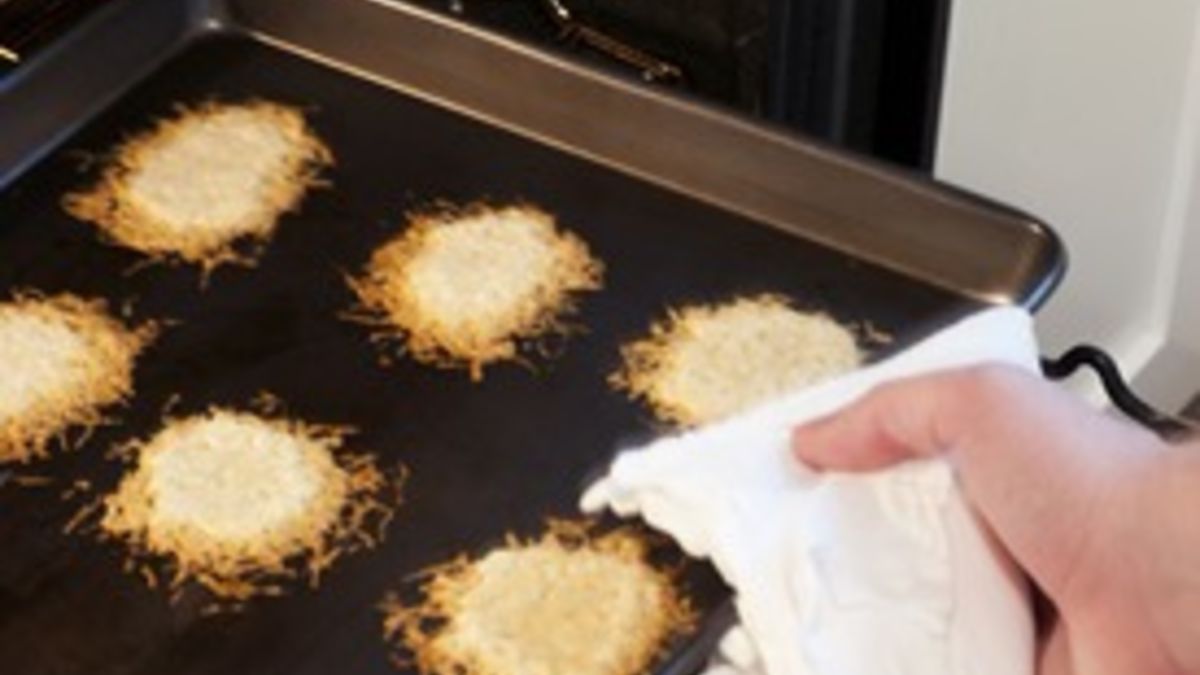 Frico (Baked Cheese Crisps)