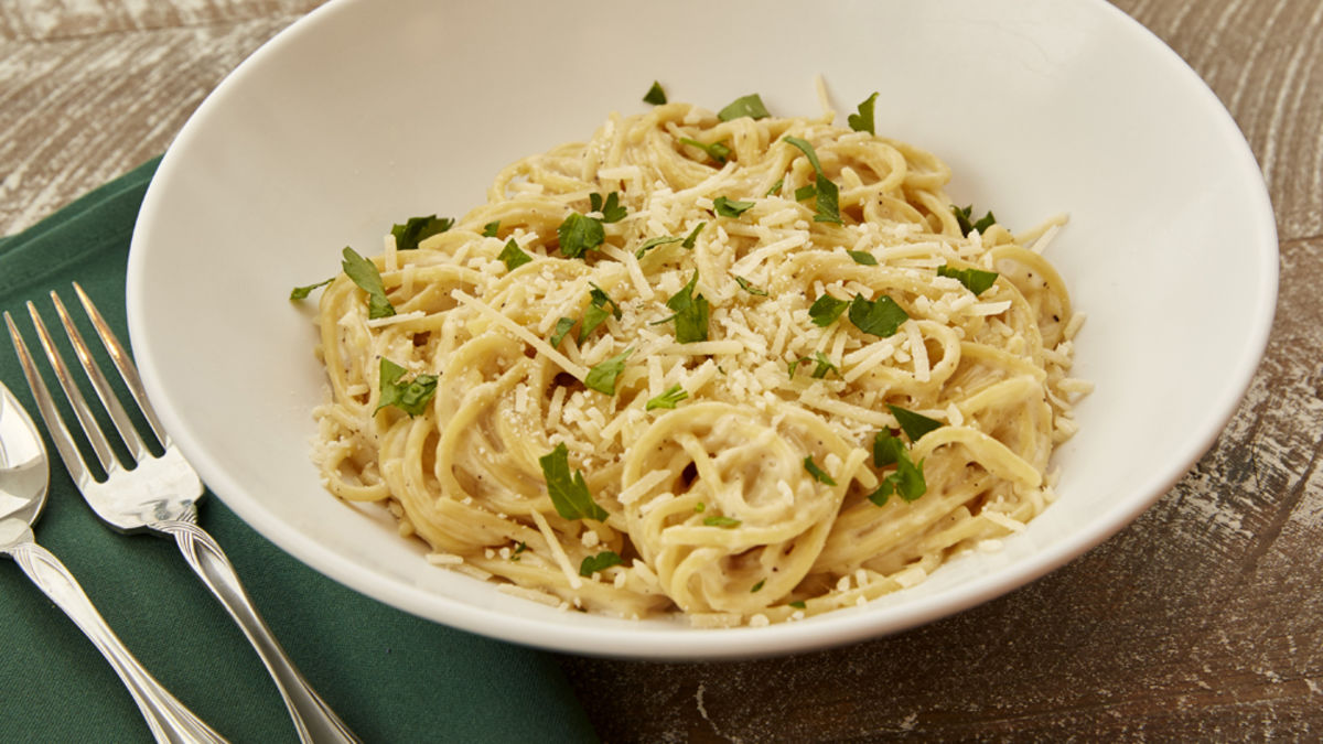 One-Pot Garlic Parmesan Pasta