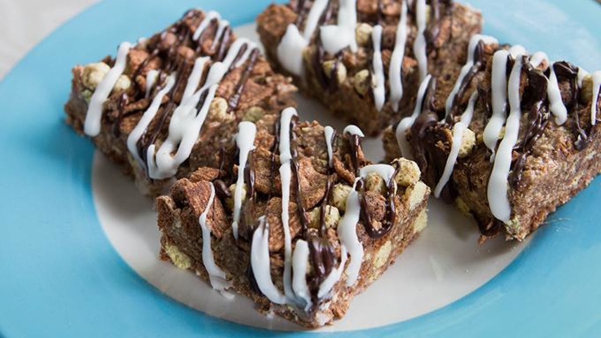 No-Bake Chocolate Cereal Bars