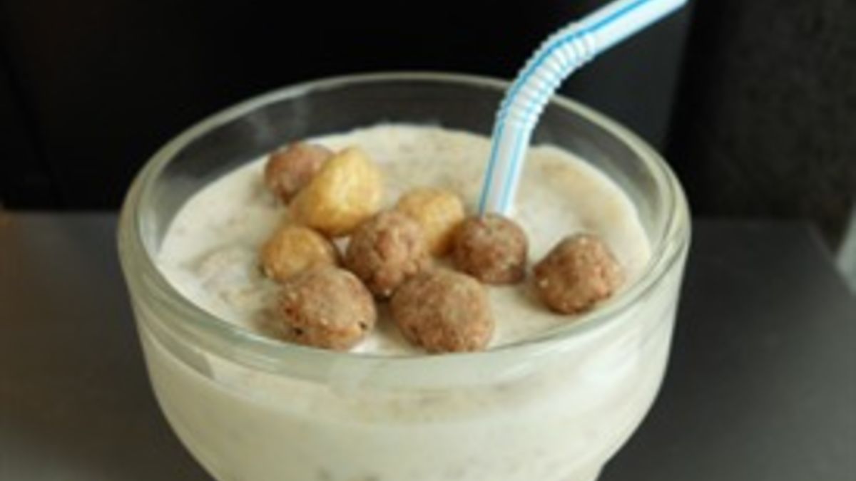 Reese's™ Puffs™ Milk Shakes MashUp