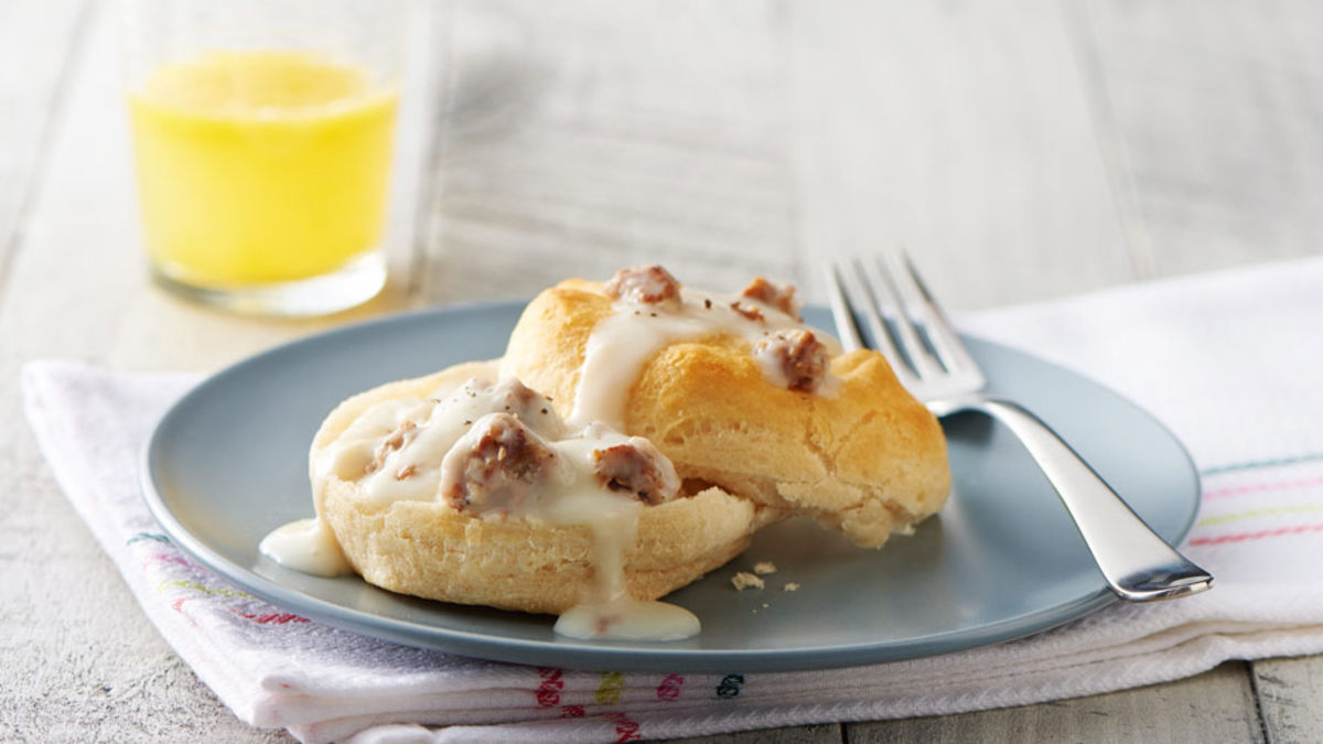 Unbeatable Sausage Gravy and Biscuits