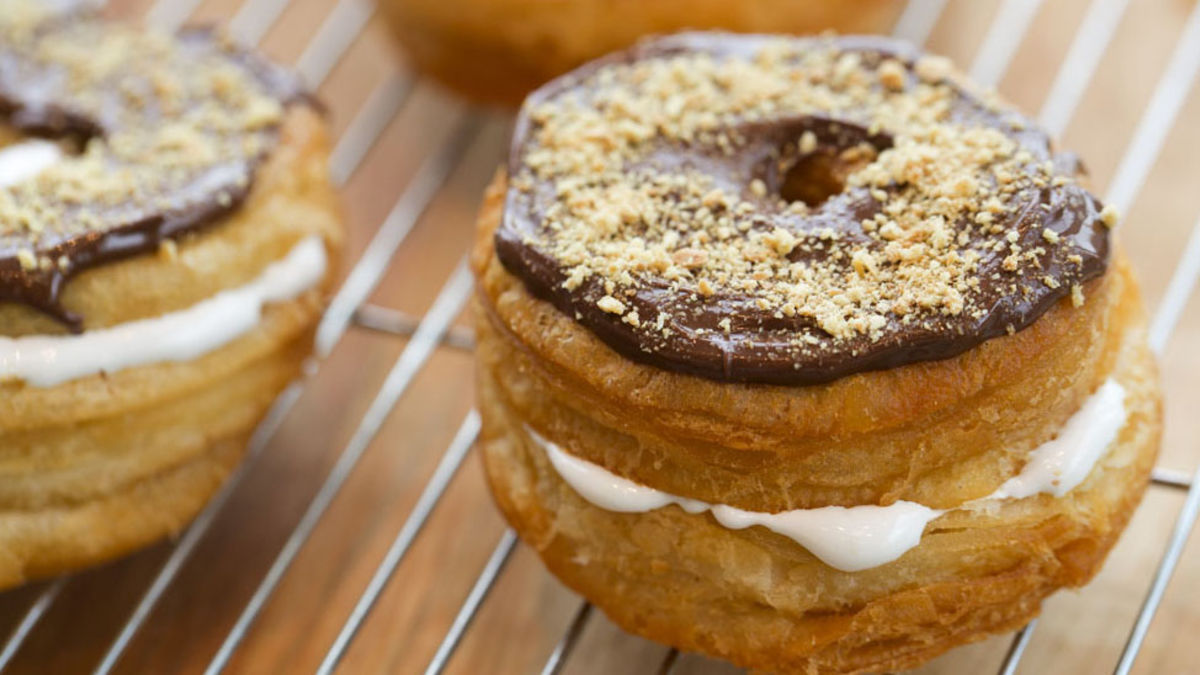 S'mores Crescent Doughnuts 