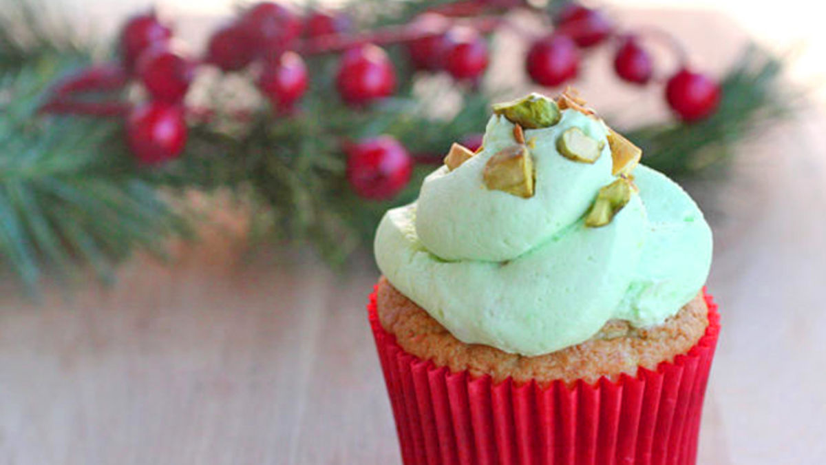 Vanilla Glazed Pumpkin Muffins