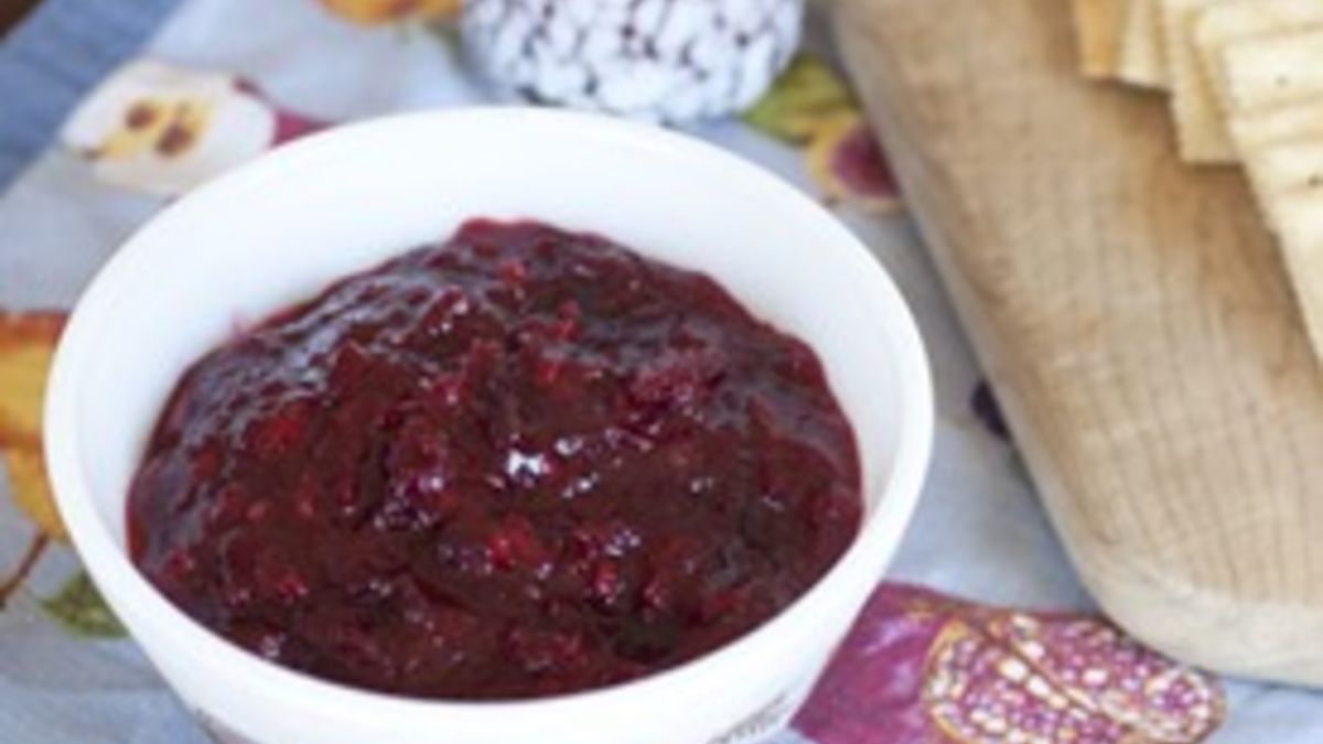 Caliente Cranberry Sauce