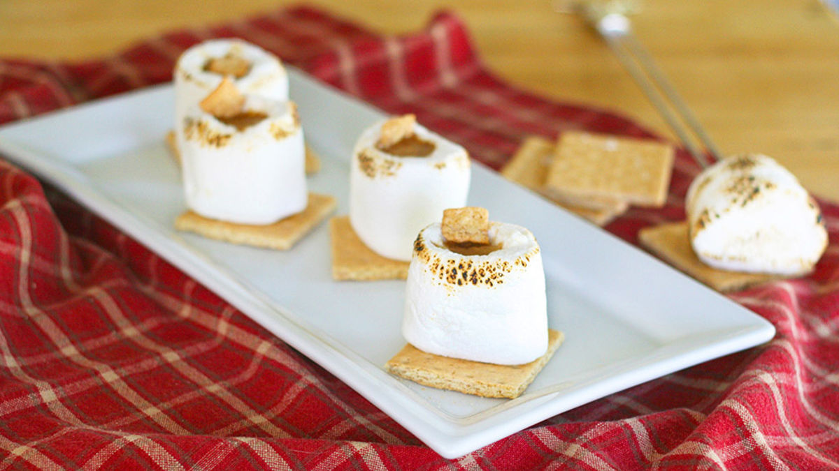 Roasted Marshmallow S’mores Shots