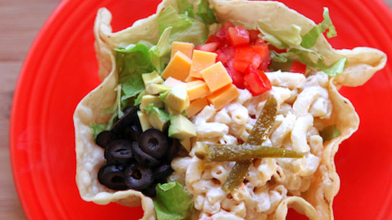 Creamy Taco Pasta Salad In A Taco Shell