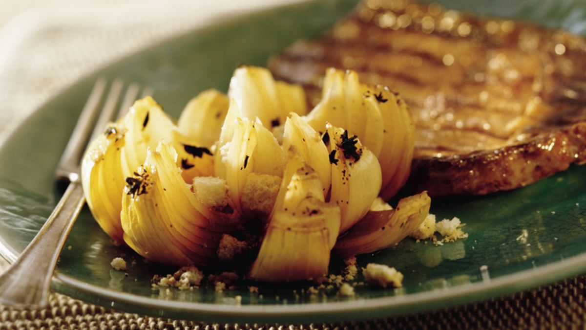 Grilled Tangy Onion Flowers