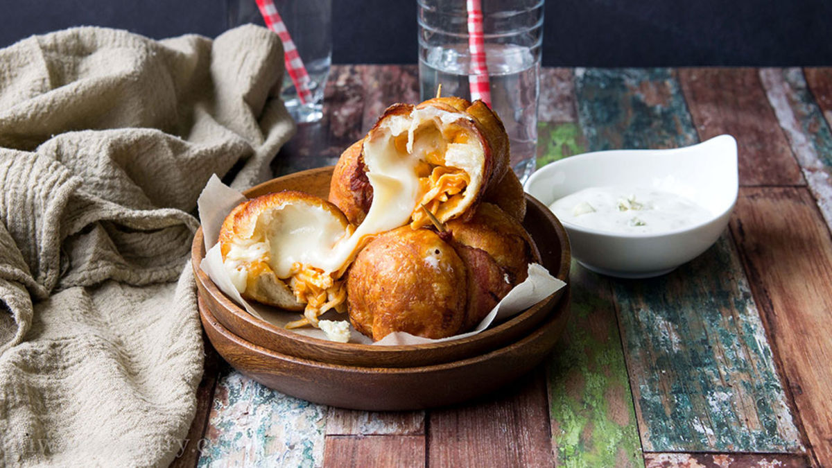 Cheesy Buffalo Chicken Bombs