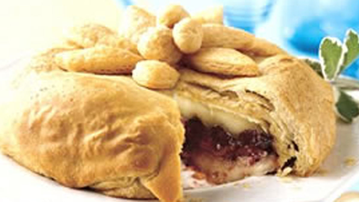 Crescent-Wrapped Cranberry and Brie