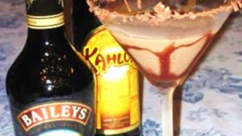 Kahlúa™ Martini Recipe - Tablespoon.com