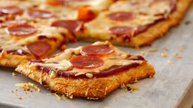 How to Make Parmesan Crusted Pepperoni Pizza Video