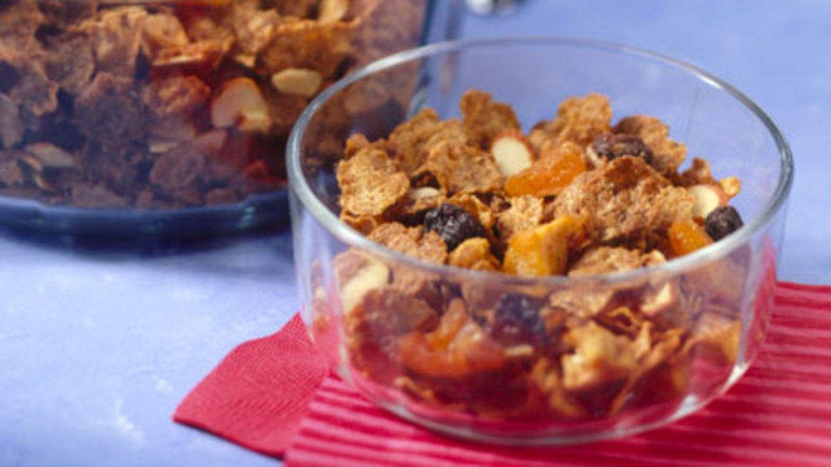 Crunchy Fruit Snack Mix