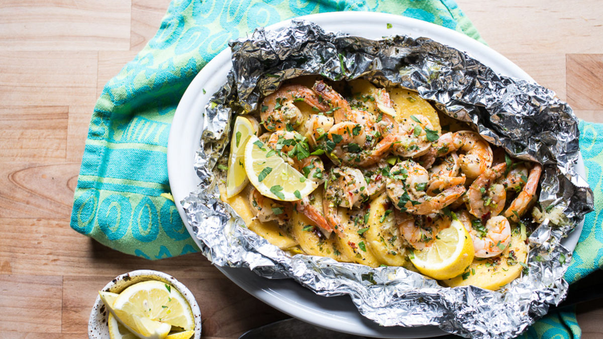 Garlic Butter and Shrimp Foil Packs