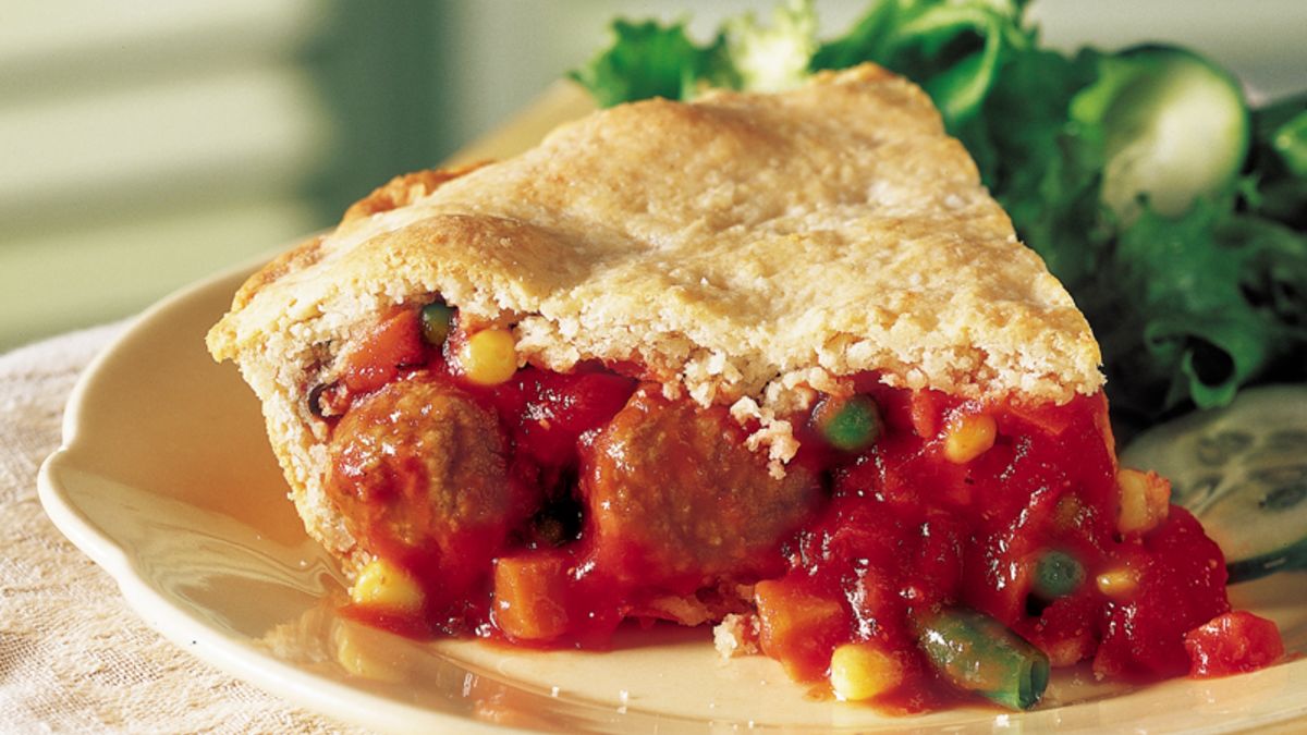 Hearty Meatball Pie