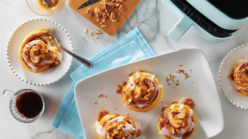 Air Fryer Caramel Rolls