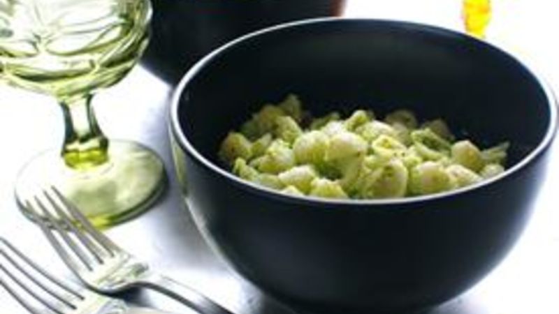 Asparagus Pesto Pasta Recipe - Tablespoon.com