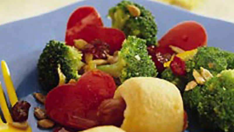 Sweetheart-of-a-Broccoli Salad Recipe - Pillsbury.com