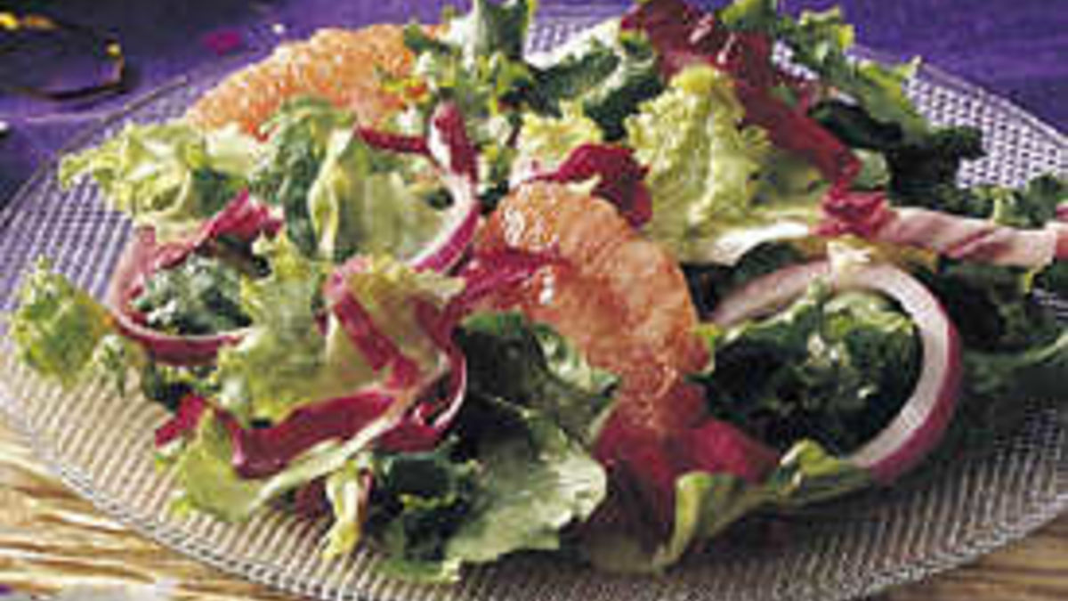 Tossed Greens with Grapefruit Vinaigrette