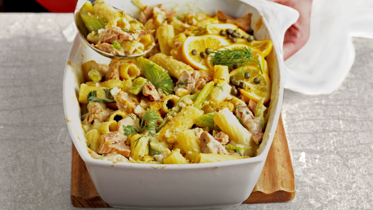 Skinny Tuna and Rigatoni Bake