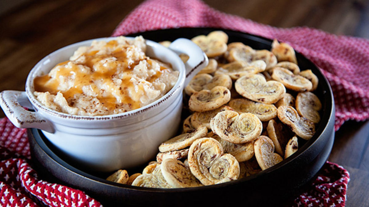 Warm Salted Caramel Apple Dip with Cinnamon Roll Cookies