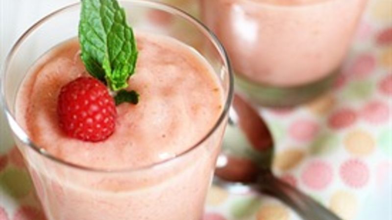 Berry Peachy Smoothie Recipe - Tablespoon.com