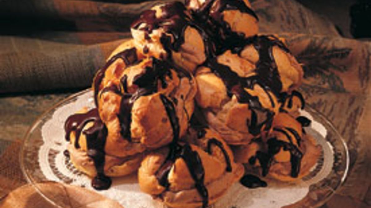 Orange-Chocolate Puffs