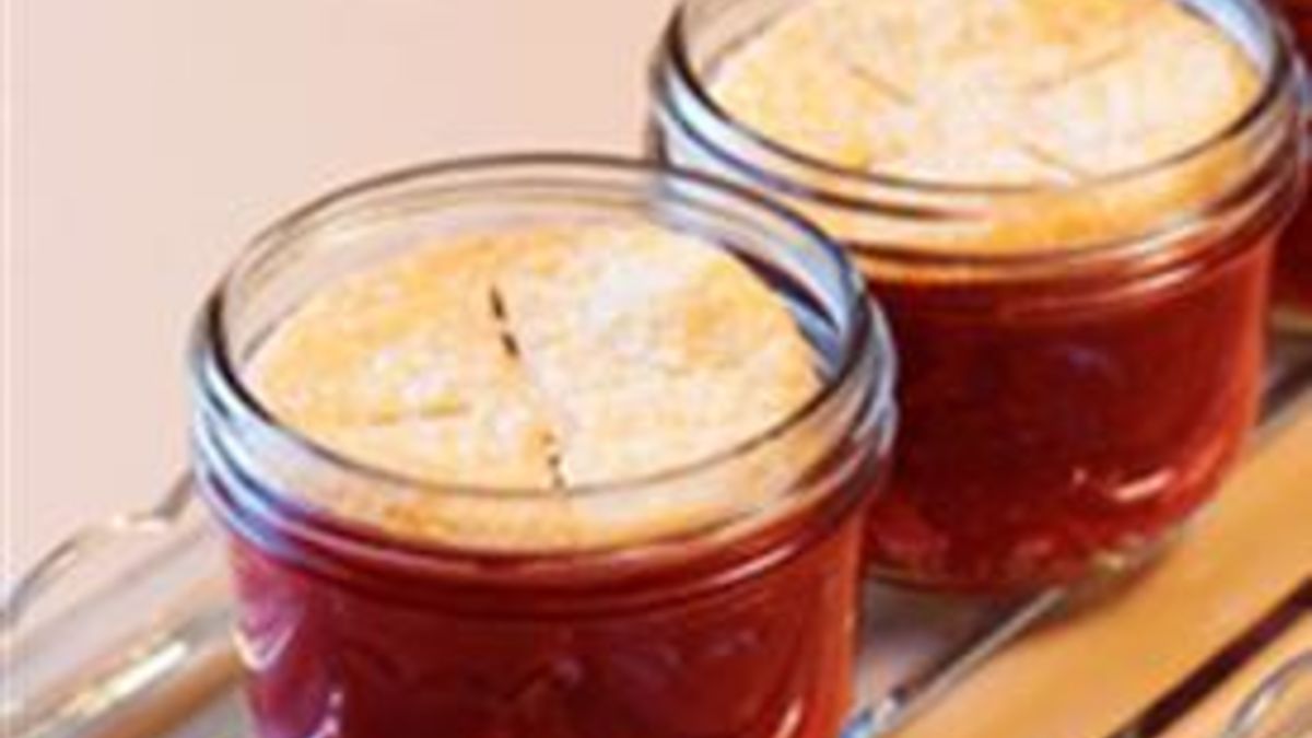 Mini Cranberry Cobbler in a Jar