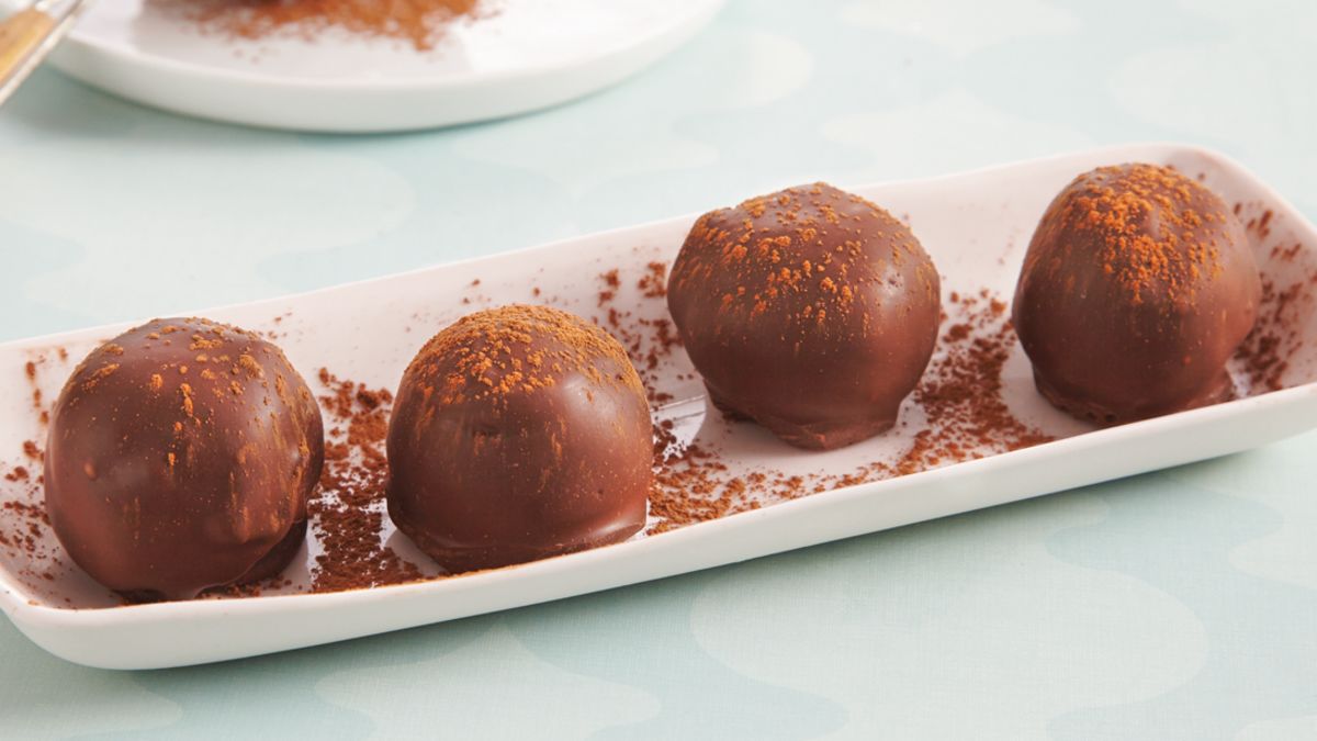 Tiramisu Cake Truffles