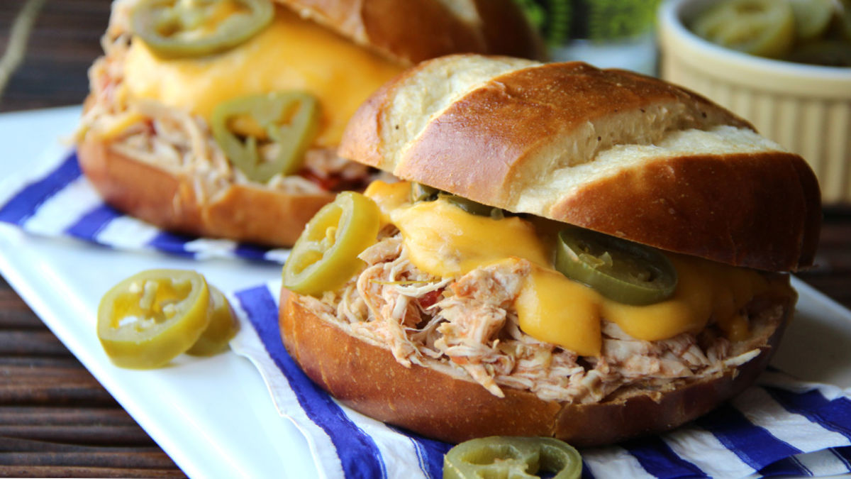 Slow-Cooker Jalapeño Popper Chicken Sandwiches