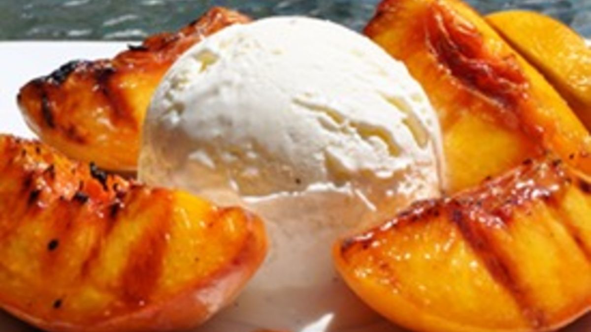Grilled Georgia Peaches and Ice Cream