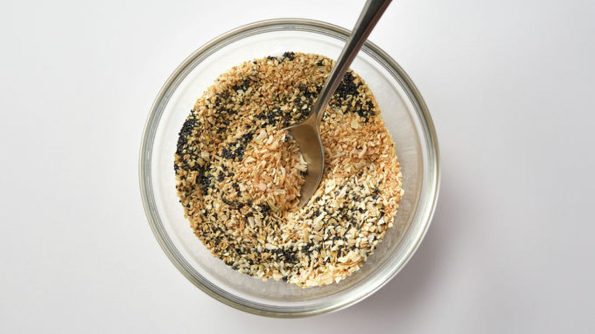 DIY Everything Bagel Seasoning