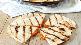 How to Make Quick Grilled Pizza Quesadillas Video