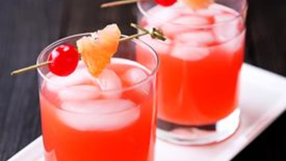 Easy Grapefruit Cocktail