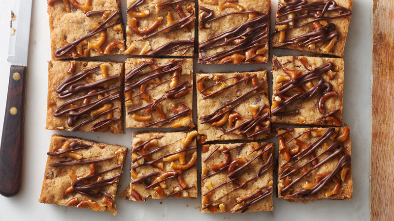 Chocolate Chip Pretzel Cookie Bars