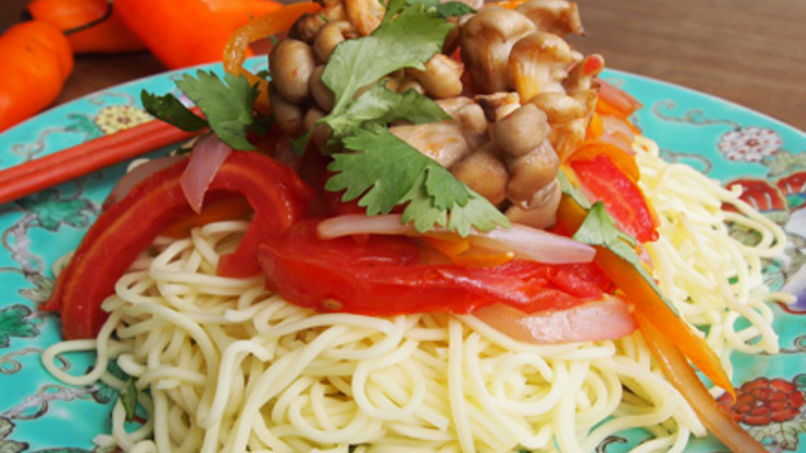 Tallarín Saltado