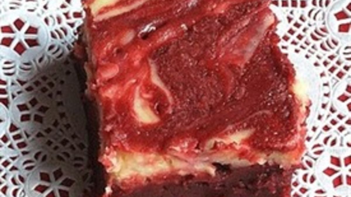 Red Velvet Swirl Brownies
