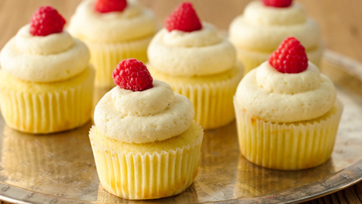 Vanilla Bean Cupcakes with Vanilla Frosting