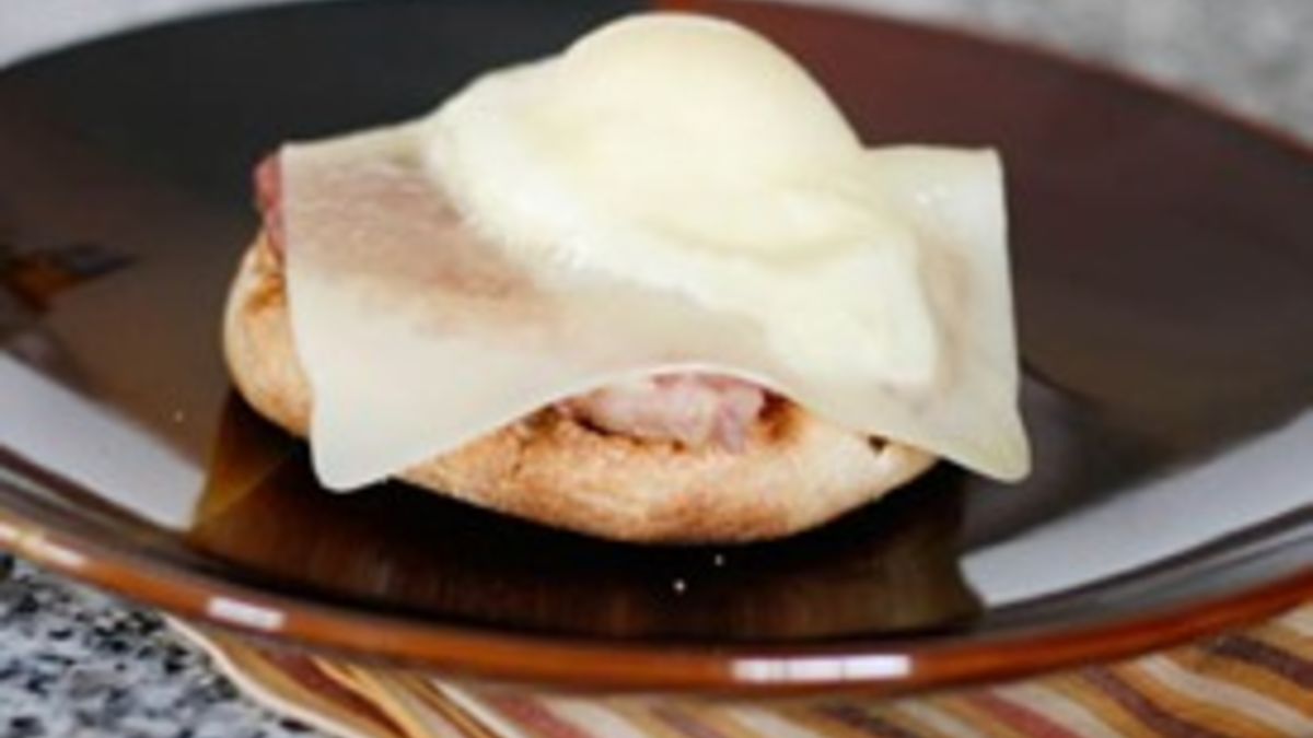 Corned Beef Eggs Benedict