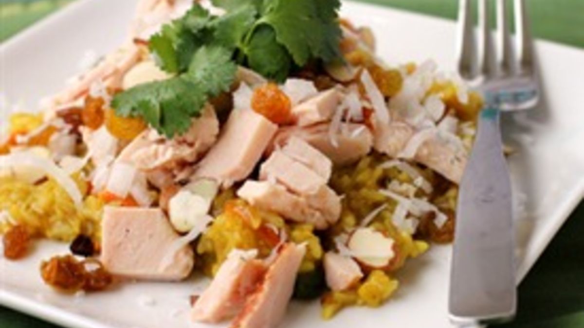 Captains Curried Chicken Haystacks