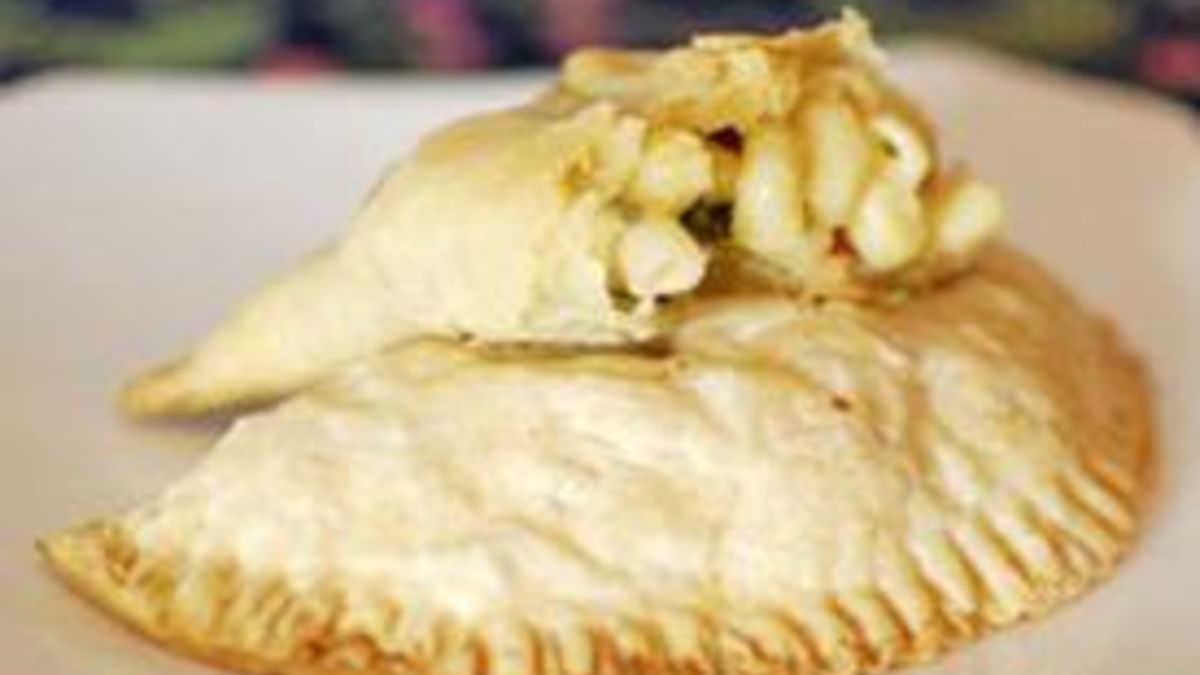 Mac and Cheese Hand Pies
