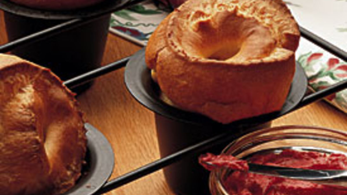 Simple Popovers (lighter recipe)